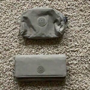NWOT-Kipling 2-piece bundle including wallet and pouch